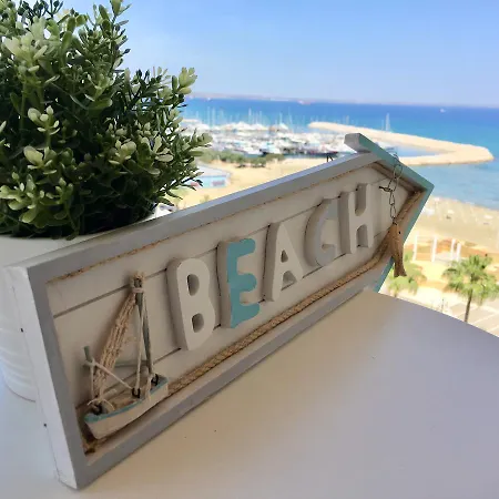Lägenhet Seven Beach Larnaca