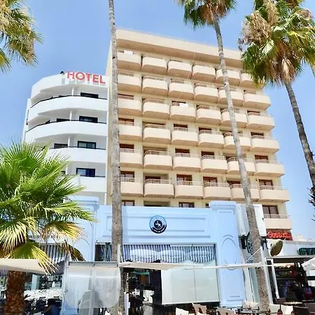 Apartment Seven Beach Larnaca
